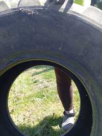 Opony 405/70 R18