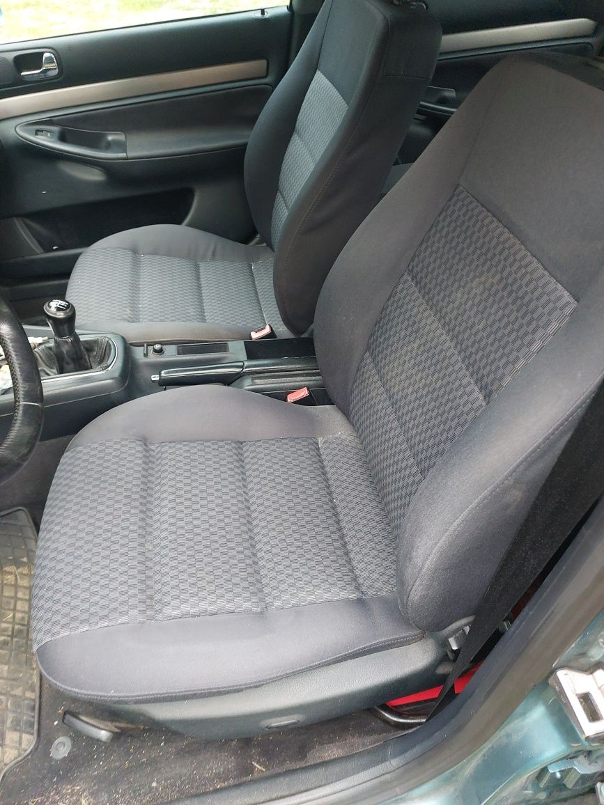 Fotele Siedzenia Audi a4 B5