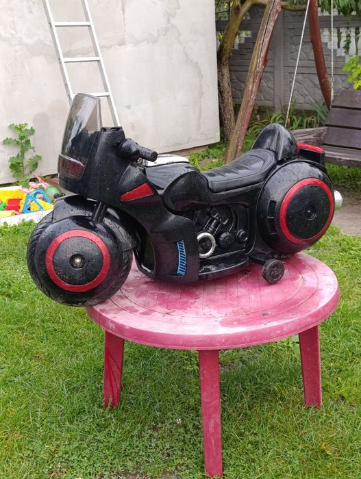 Дитячий мотоцикл на акумуляторі