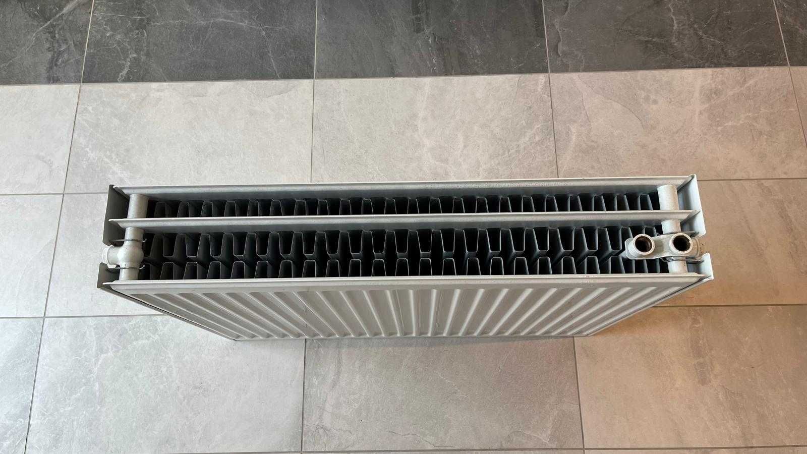Kaloryfer Purmo C33, nowy i nieużywany, 80cm//60cm/15cm
