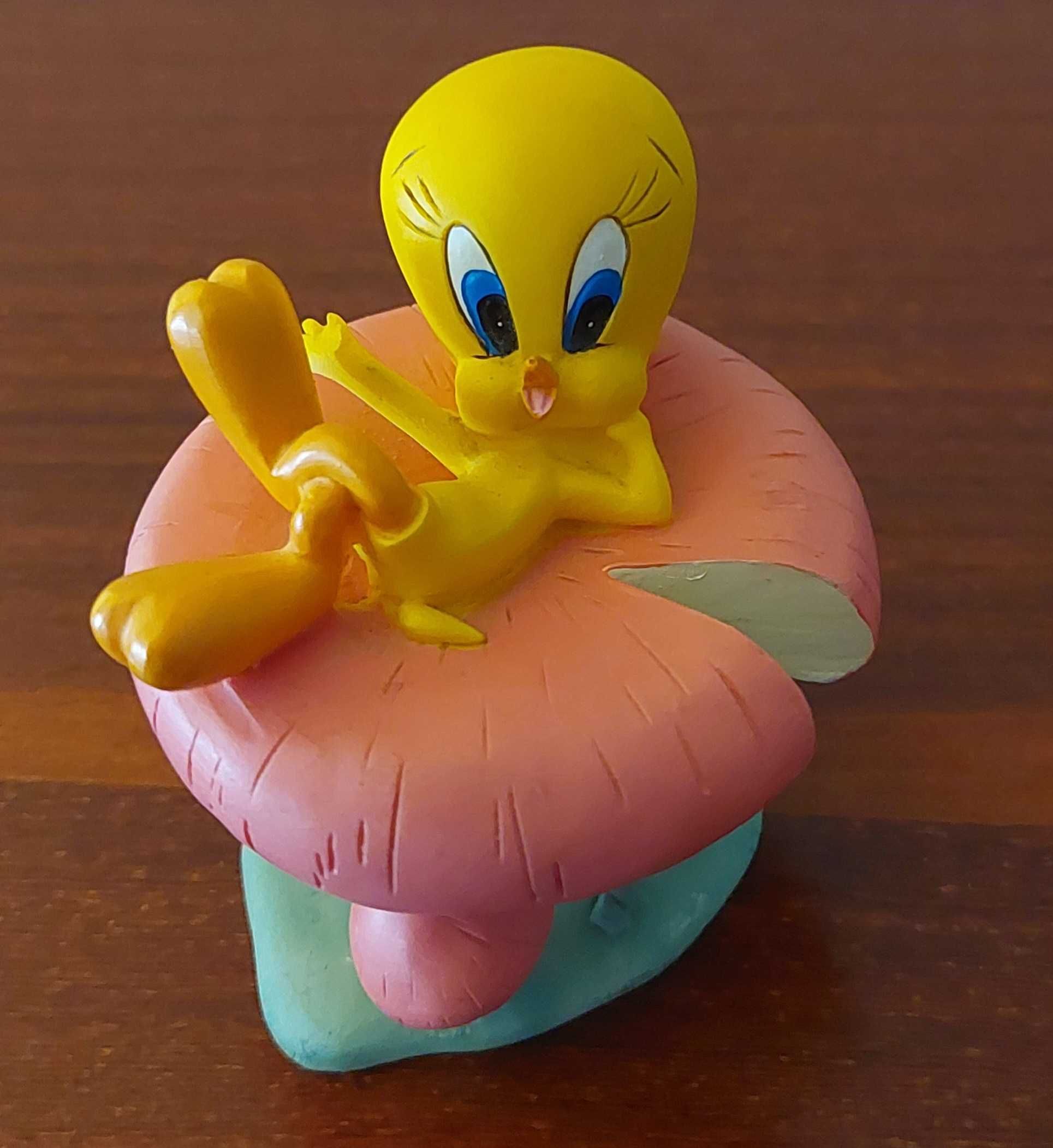Figura em resina do Piu-Piu