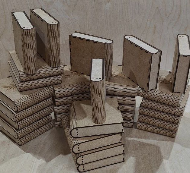 Гибкая коробка книжка из фанеры подарочная упаковка