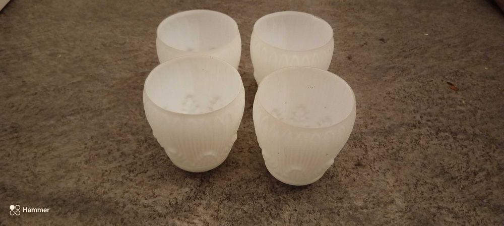 Klosze szklane. 4 sztuki