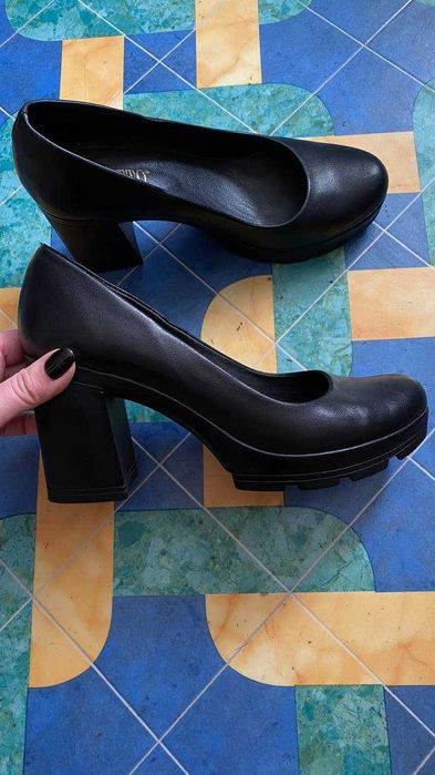 Туфлі шкіра на тракторній підошві