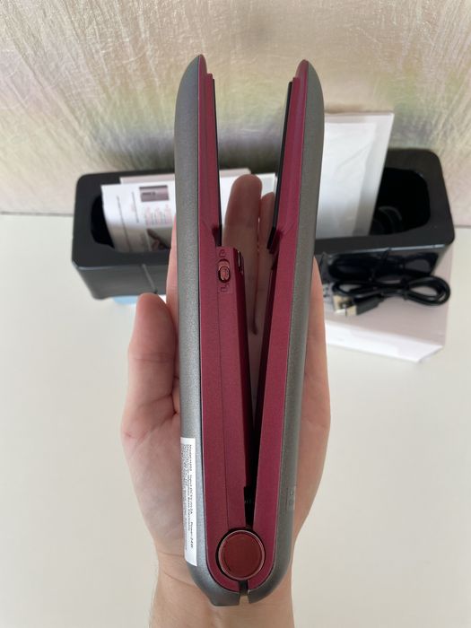 Продам плойку, зарядка від USB. Нова.