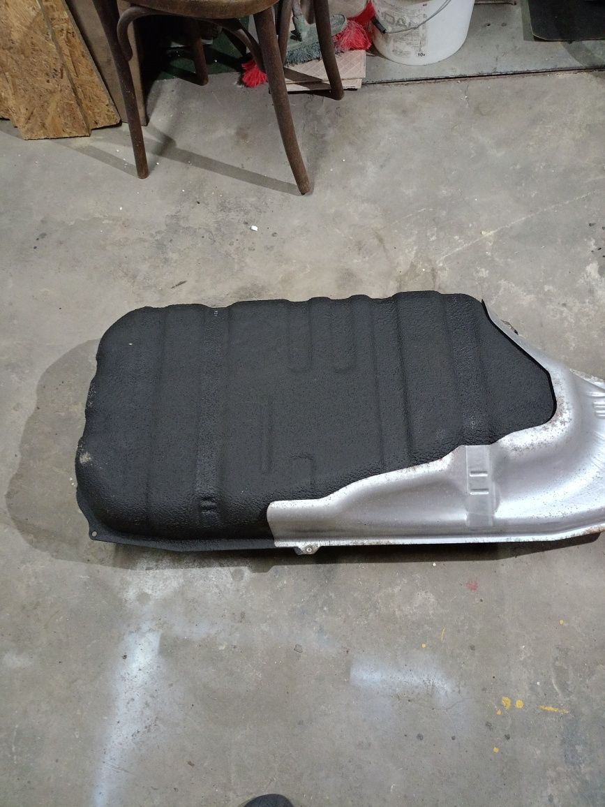 Топливный бак Hyundai Elantra