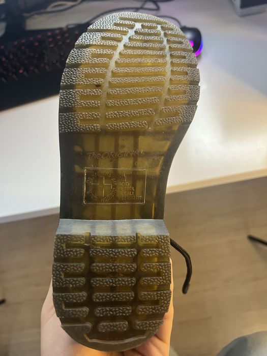 Dr. Martins 37 розмір