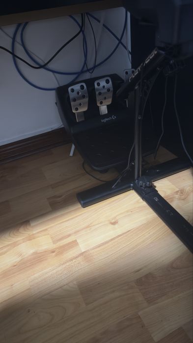 Playseat + Logitech G29