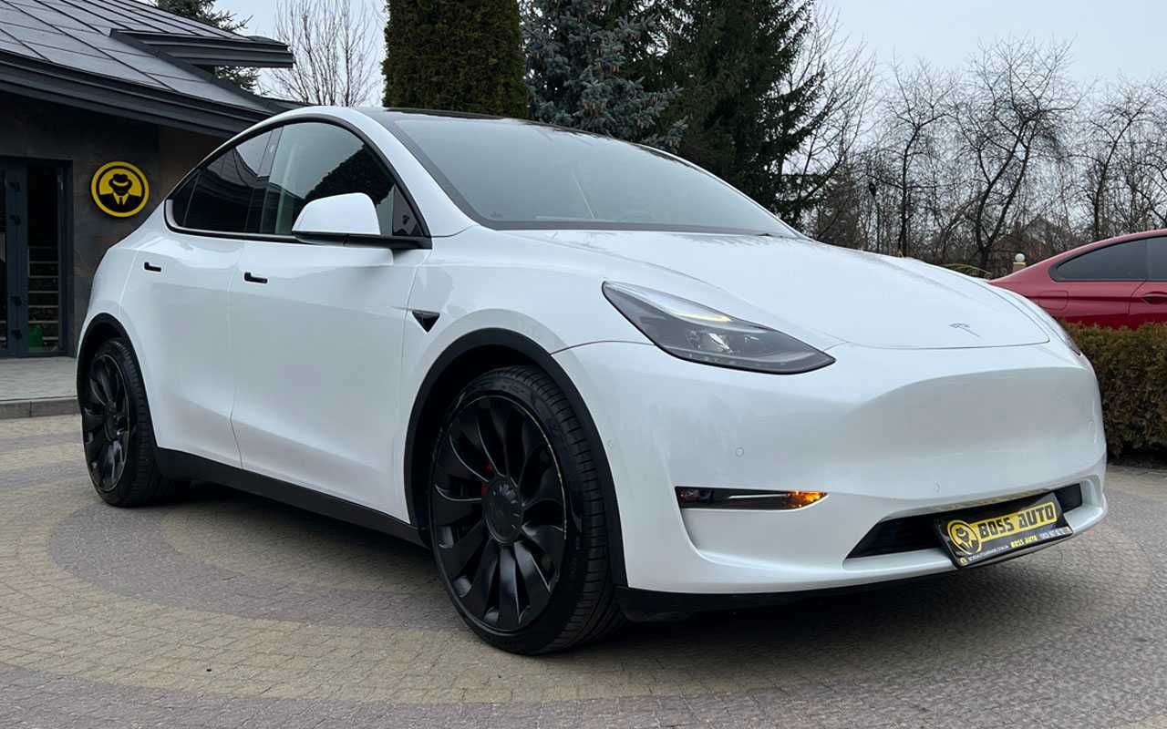 Tesla Model Y 2022