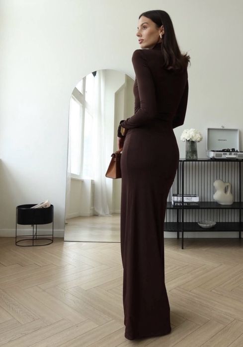 Сукня колір шоколад