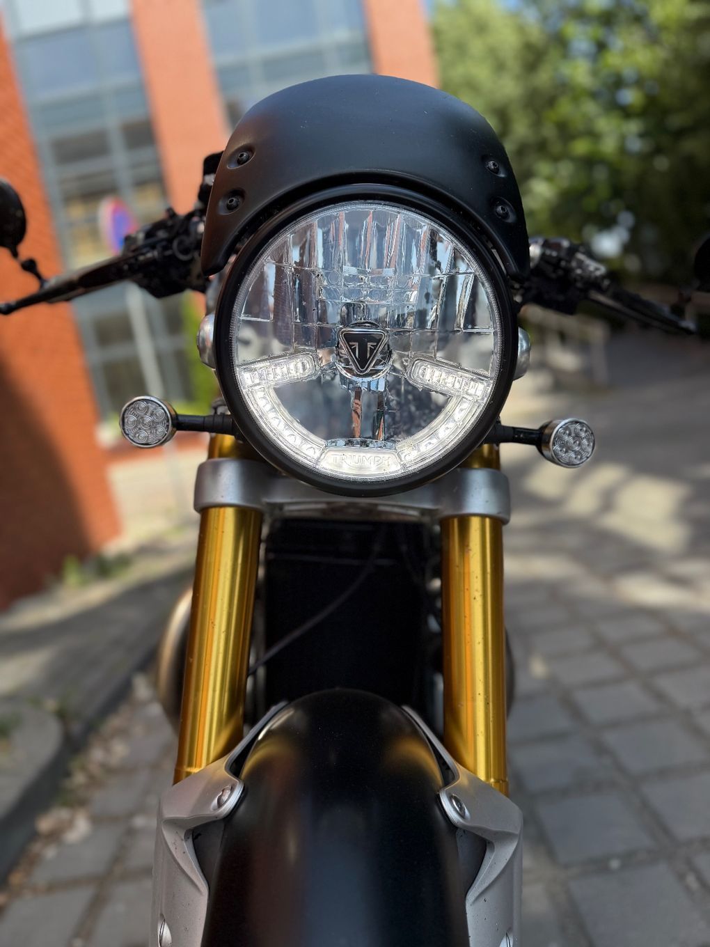 Triumph Thruxton Triumph Thruxton 1200 R / dużo dodatków / prywatny /