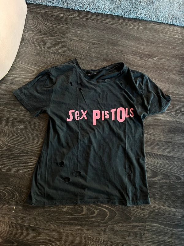 Sex Pistols koszulka t-shirt z dziurami