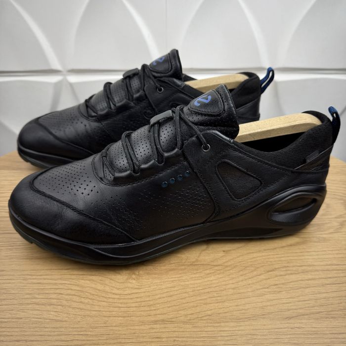 Оригінальні шкіряні кросівки Ecco gore-tex