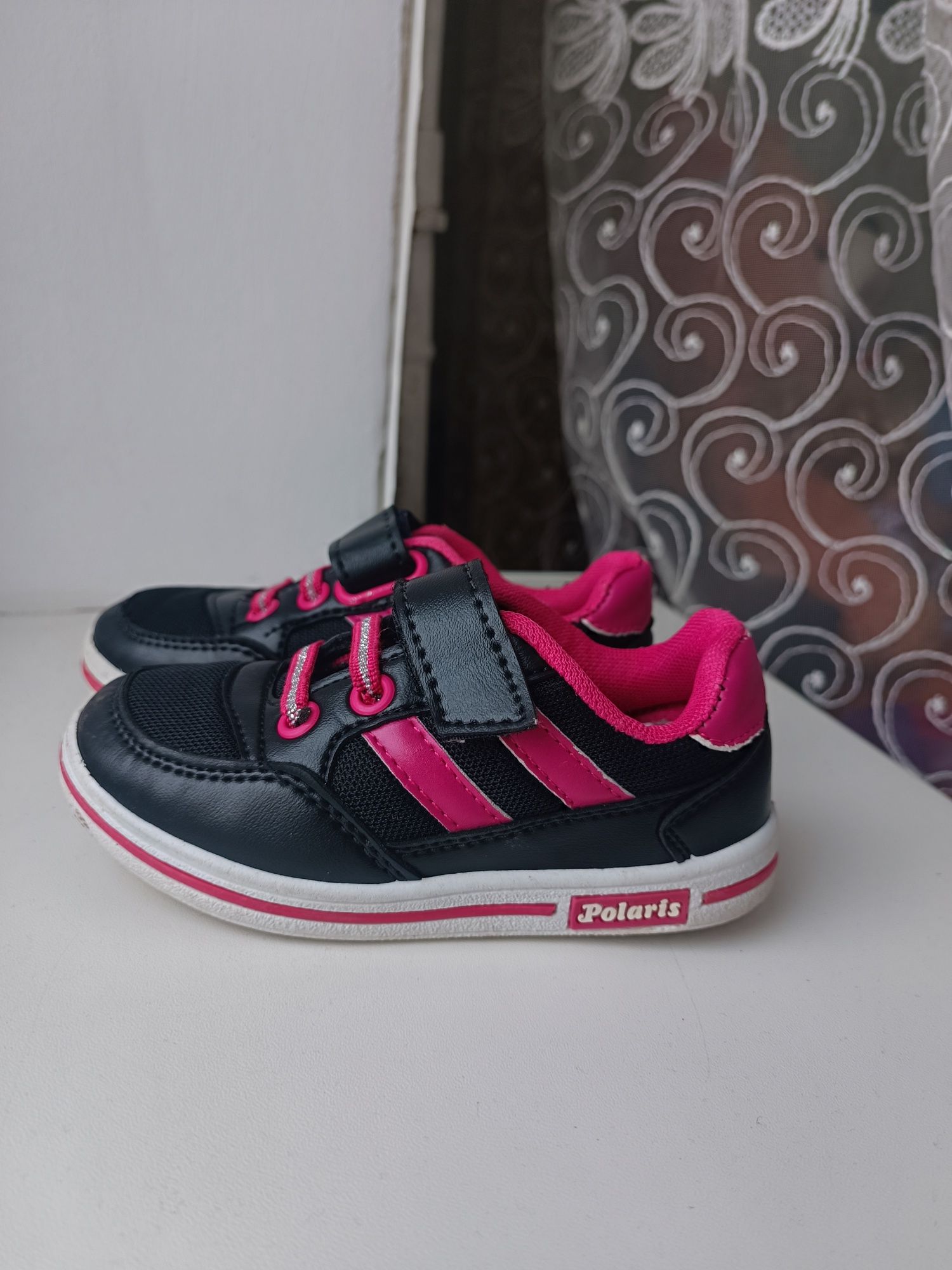 Кросівки для дівчинки Polaris