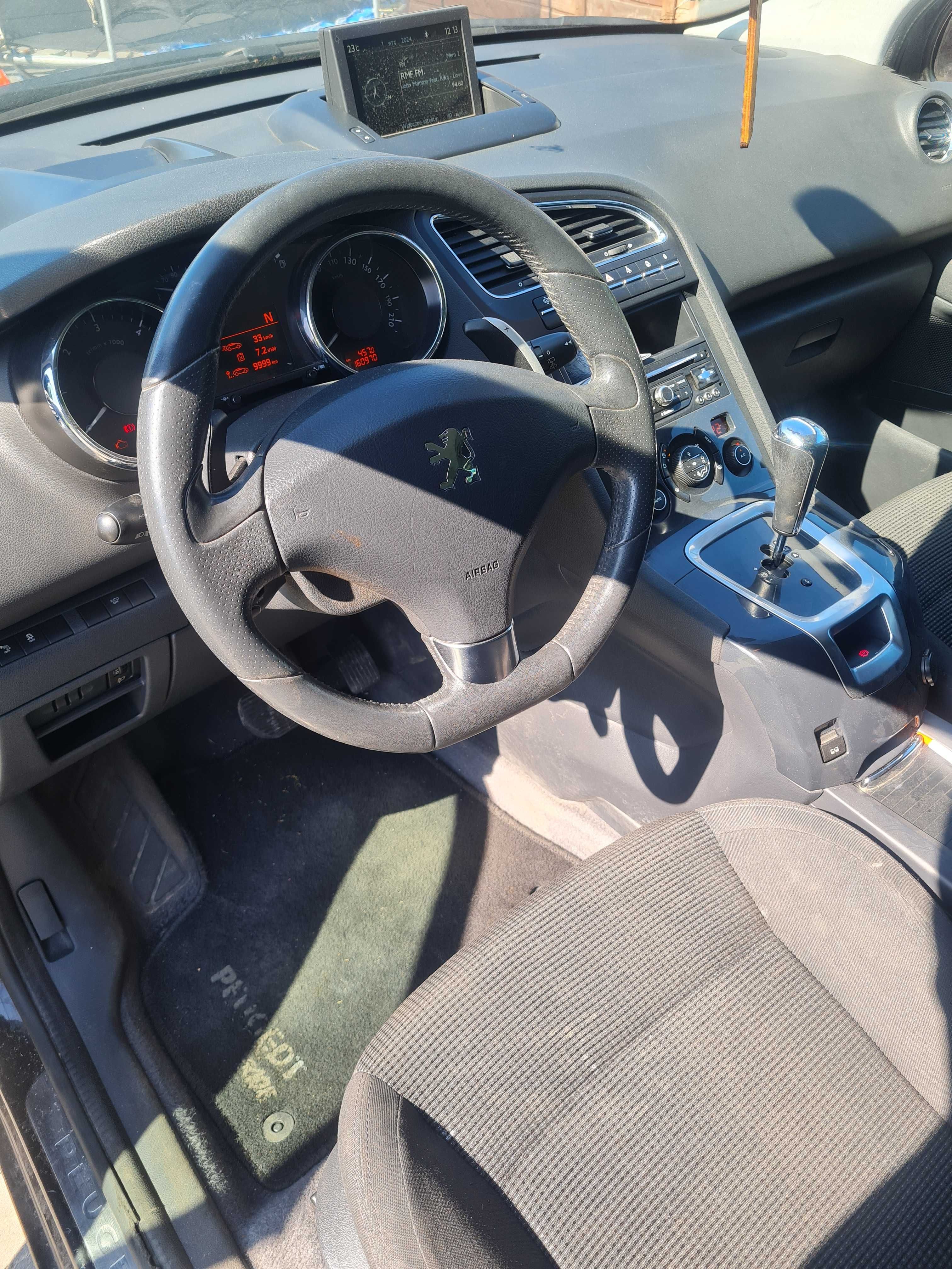 Peugeot 5008, 7 osób, automat