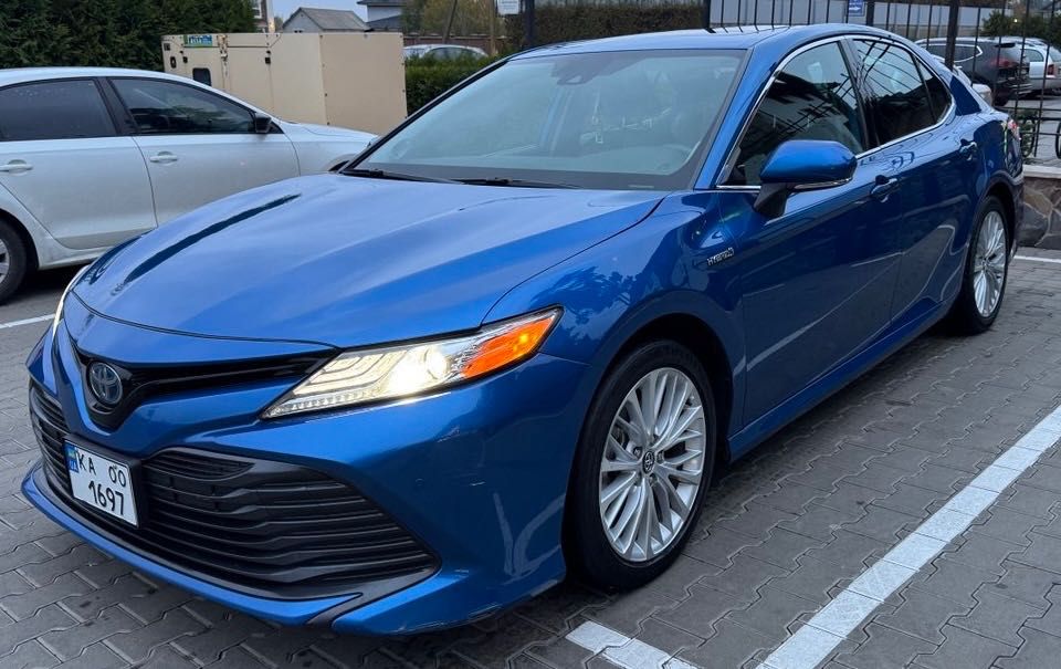 TOYOTA CAMRY 70 FORD FUSION HYBRID з правом викупу, розстрочка