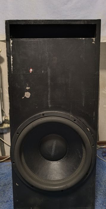 Продам сабвуфер DynamicState pro series 15