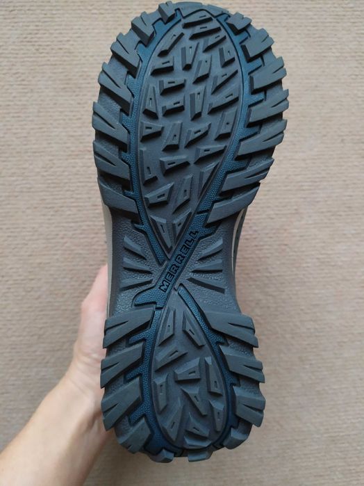 Новые зимние ботинки Merrell 35-36р.