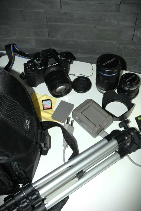 Olympus OM-D E-M10MarkIIIS, DUŻY ZESTAW, body + 3 obiektywy + dodatki