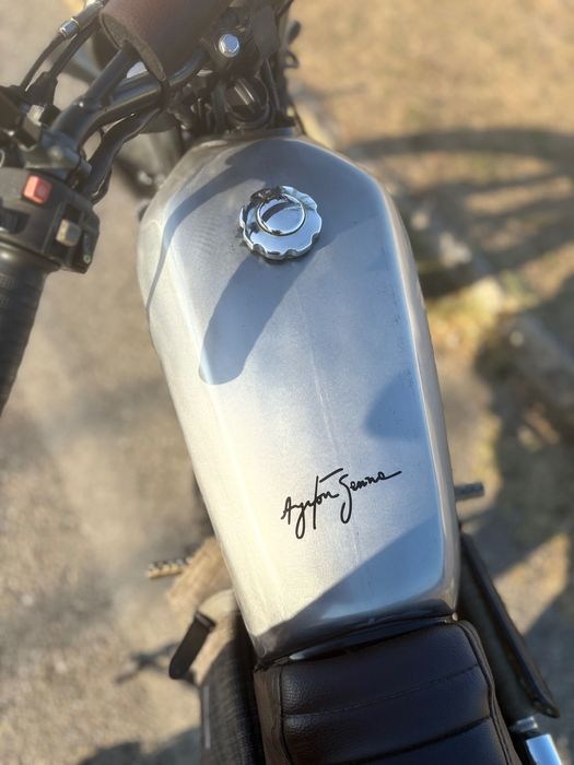 Dominator 650 Scrambler