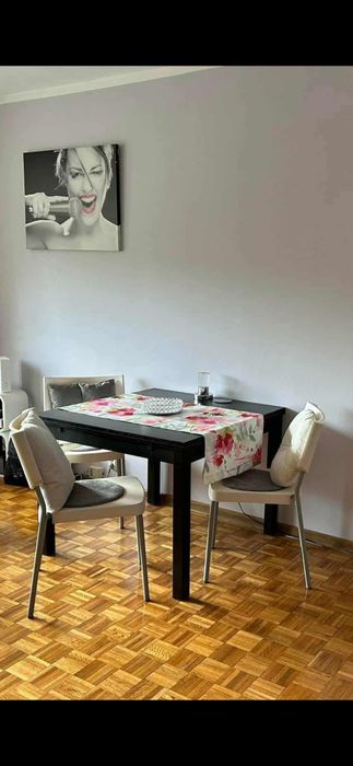 Stół Ikea Bjursta 90x90/ rozkładany