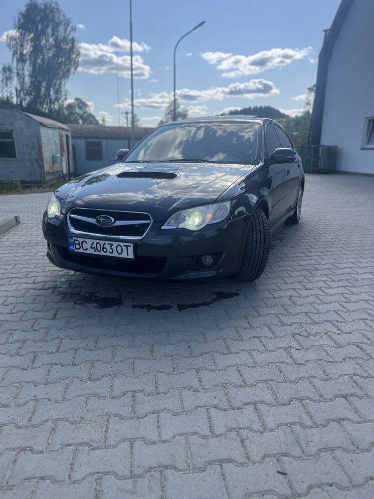 Продається автомобіль Subaru legacy