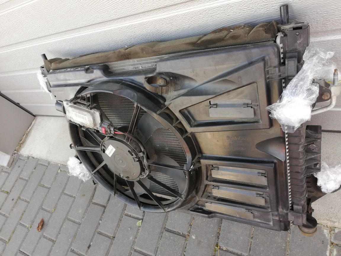 Chłodnice komplet chłodnic wentylator Focus mk3 C-max mk2 2.0 tdci