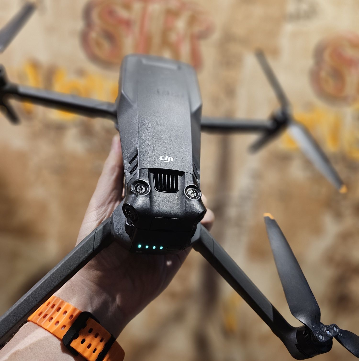 DJI Mavic 3 Pro  (ідеальний стан та відмінна працездатність)