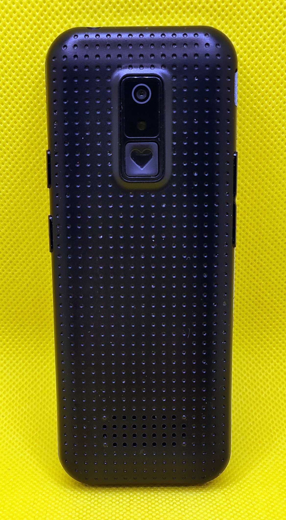 Telefon komórkowy dla seniora MAXCOM MM730