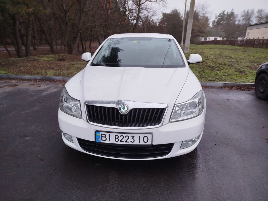 Продам шкоду гарний стан