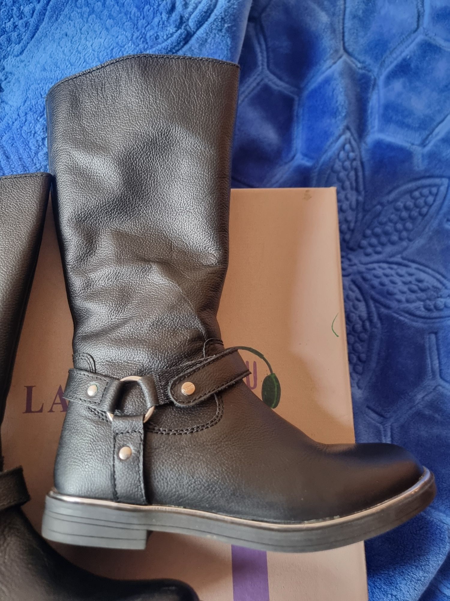 Kozaki Lasocki roz. 35