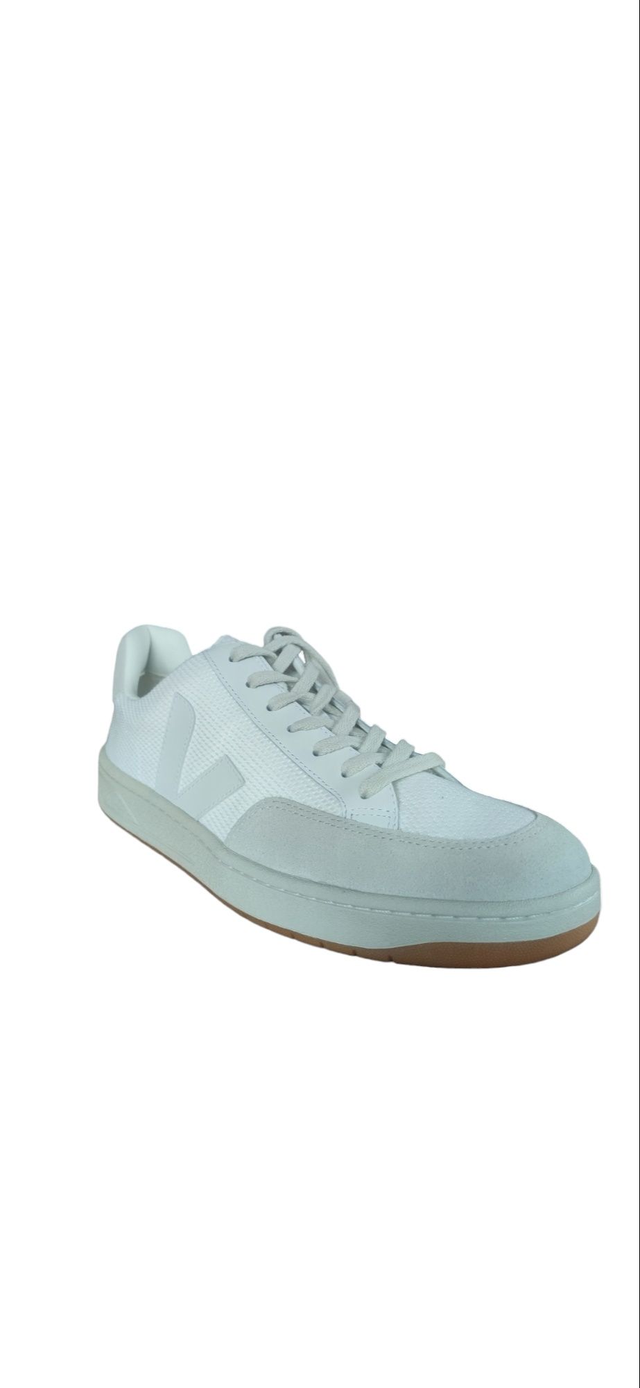 VEJA V-12 B-MESH r. 47