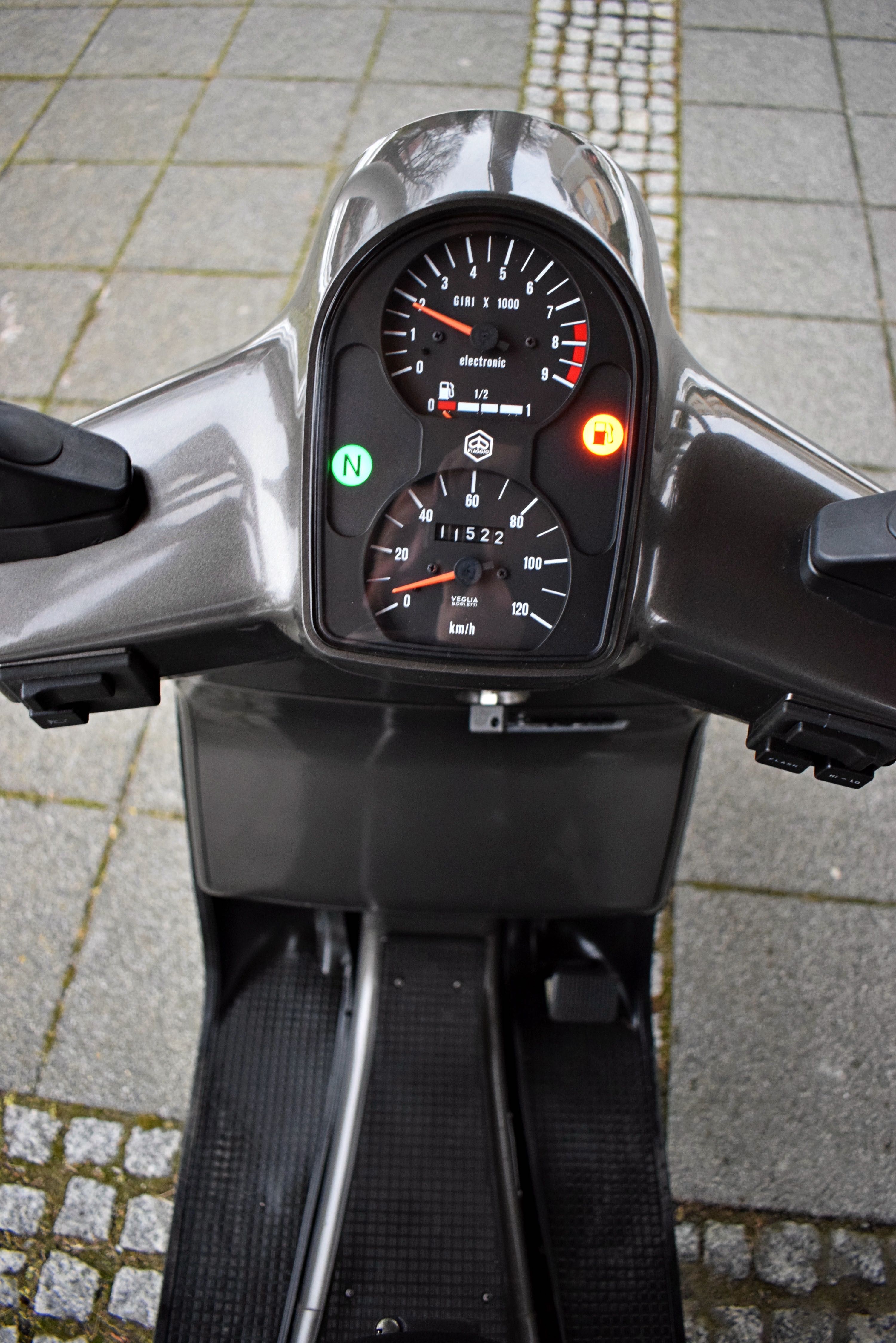 Piaggio VESPA COSA LX 200 2t 11522km 100% SPRAWNA 1 właściciel ZABYTEK