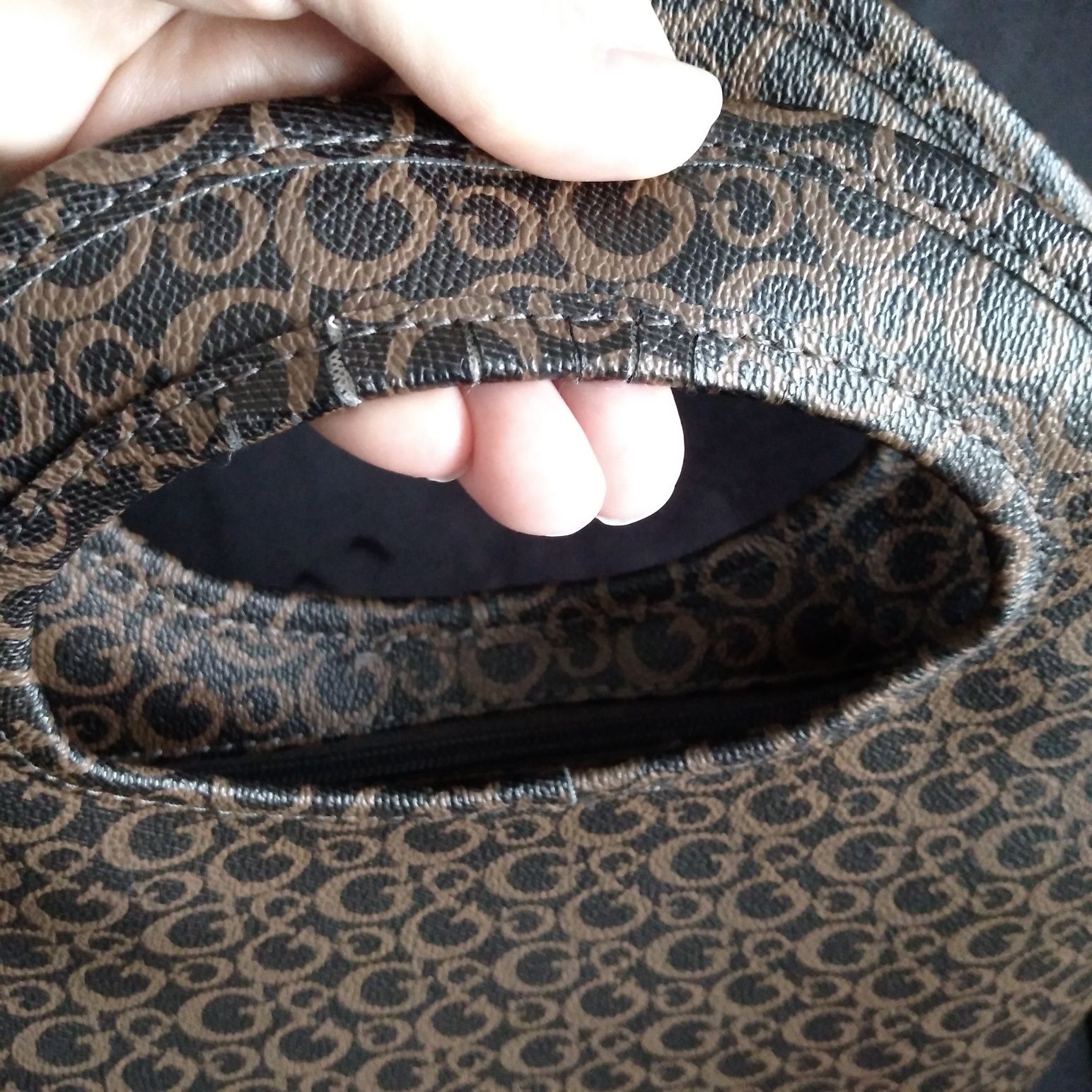 Torba termiczna marki Guess orginał