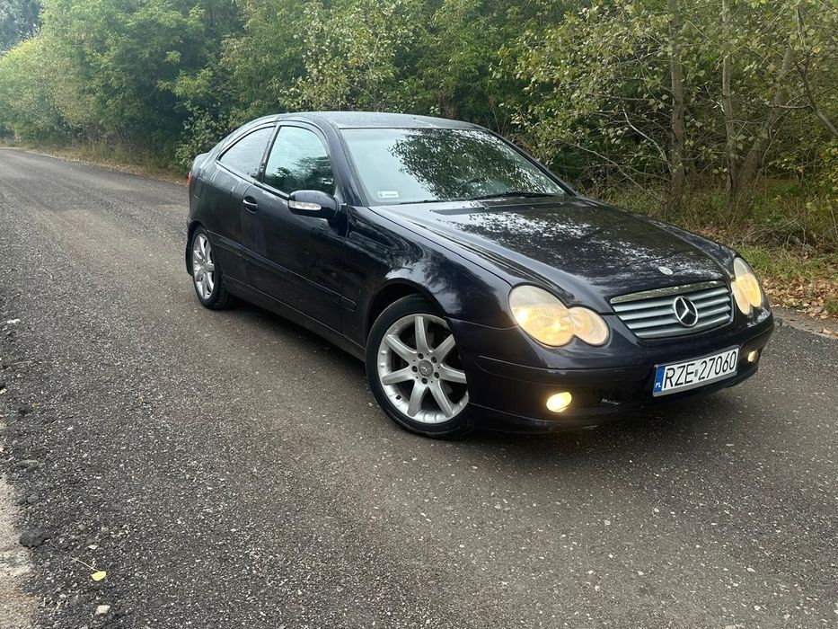 Mercedes-Benz w203 C220
