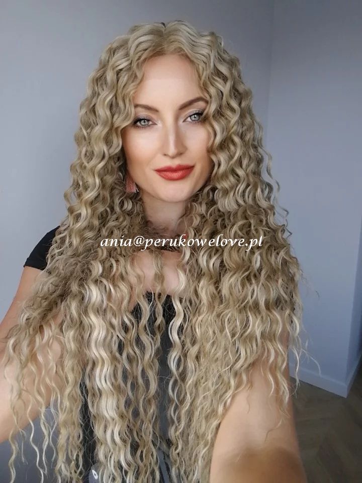 Peruka LACE FRONT blond z refleksami afro loki włosy na co dzień