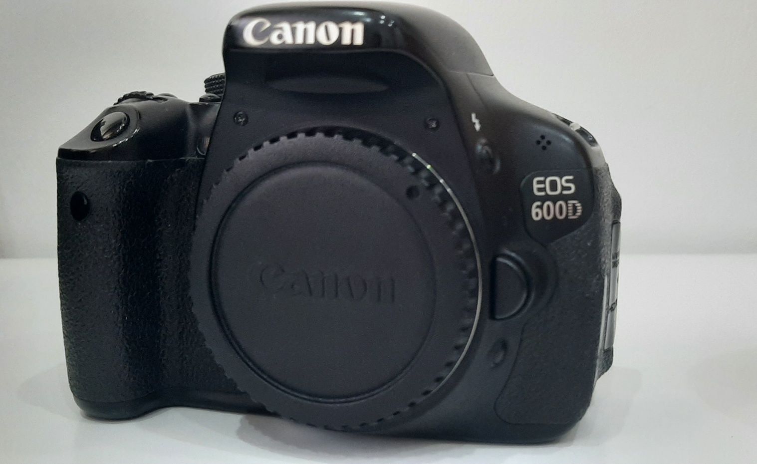 Máquina Fotográfica Canon EOS 600D