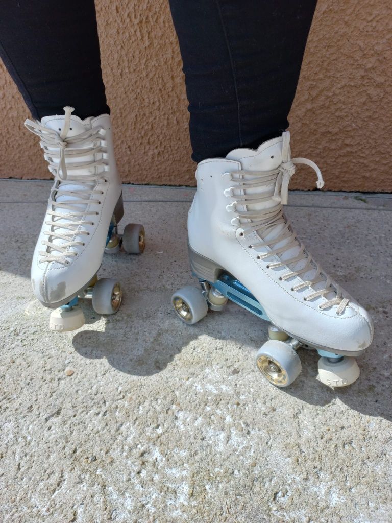 Patins de Patinagem Artística Risport