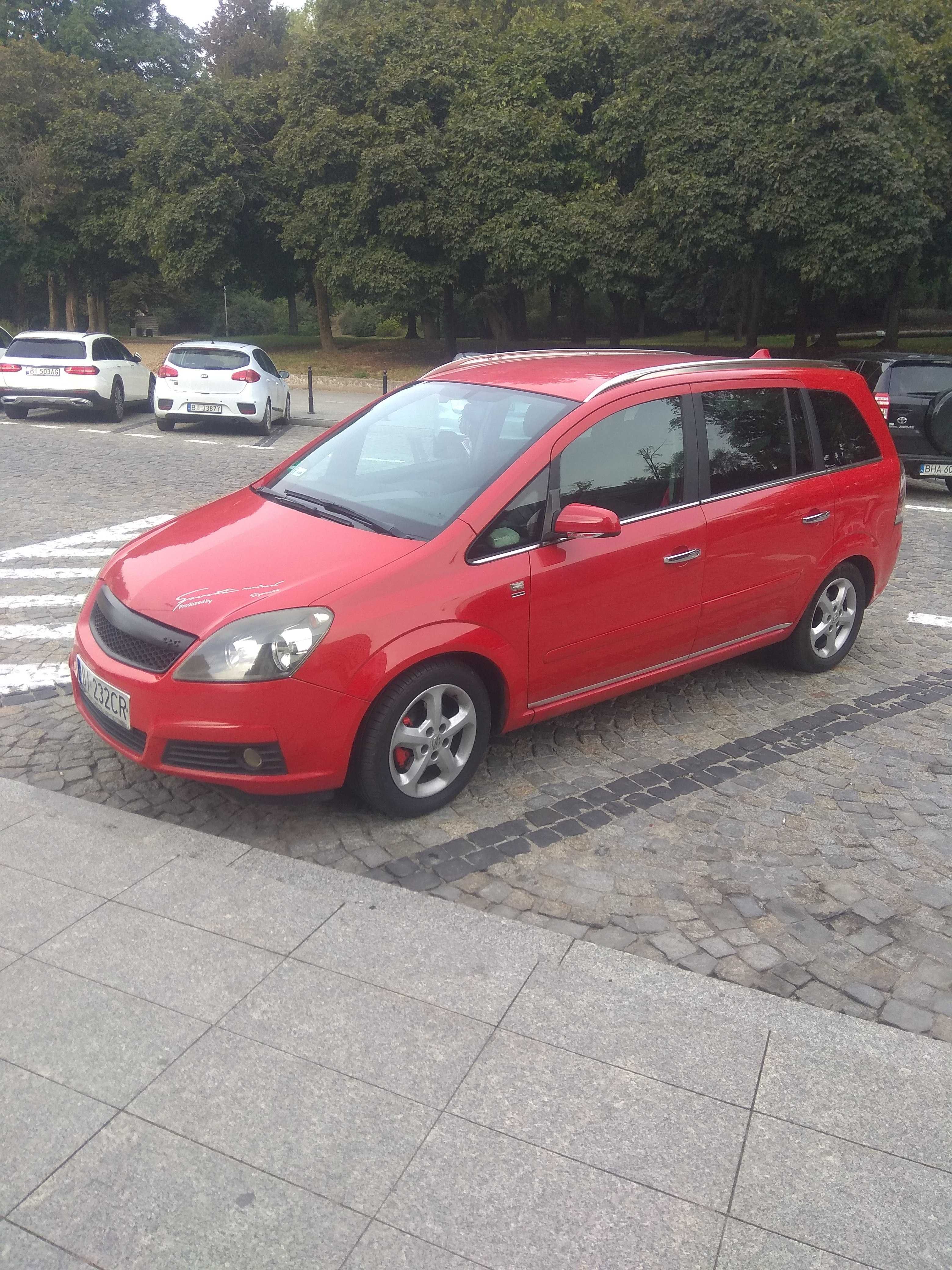ZAFIRA B  1.8 2005 r
