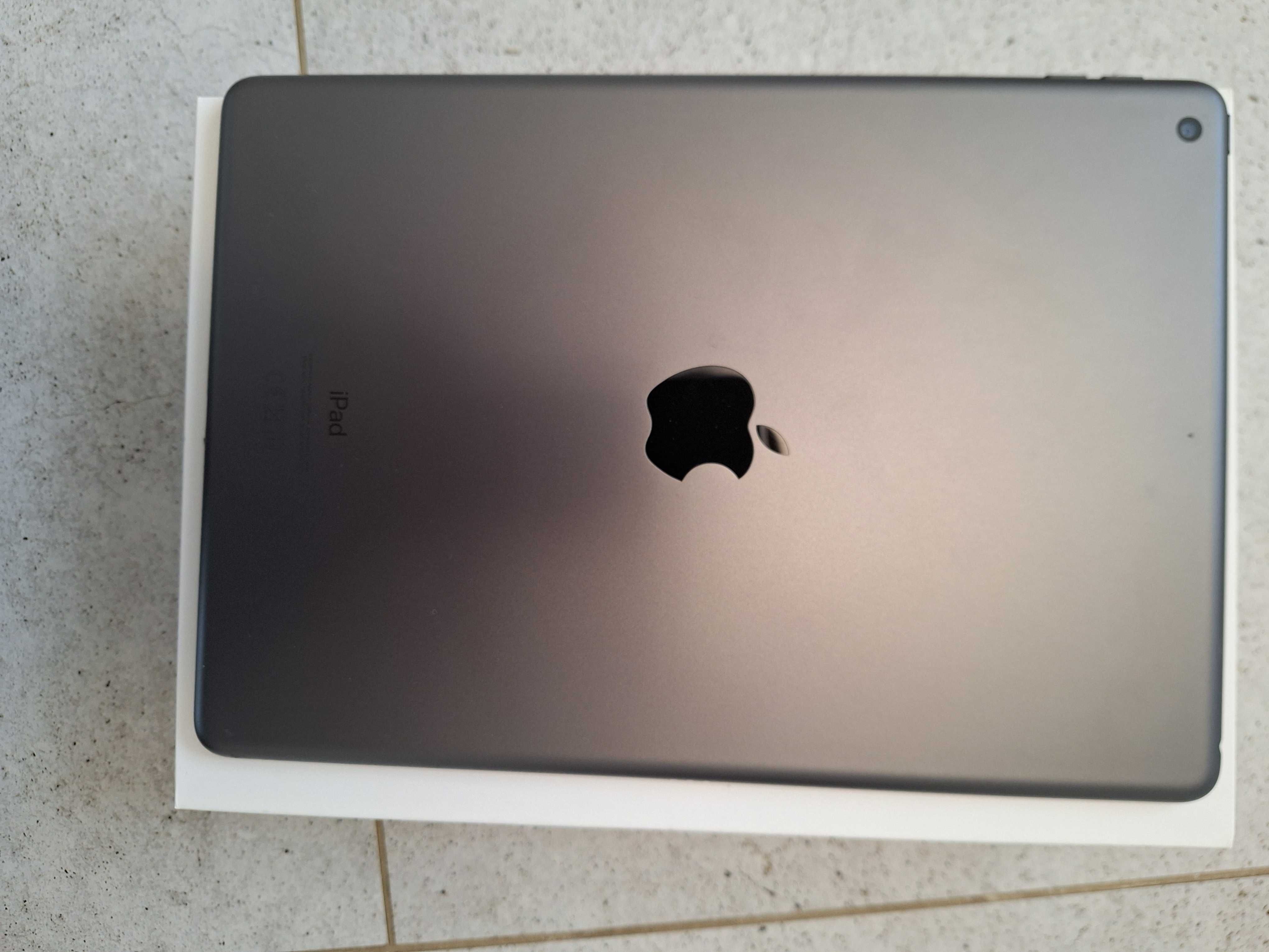 Apple Ipad 8 gen. MYL92FD/A 32GB