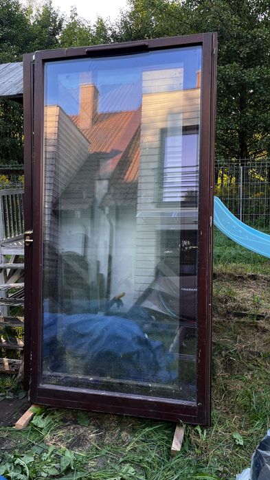 Drewniane okna tarasowe