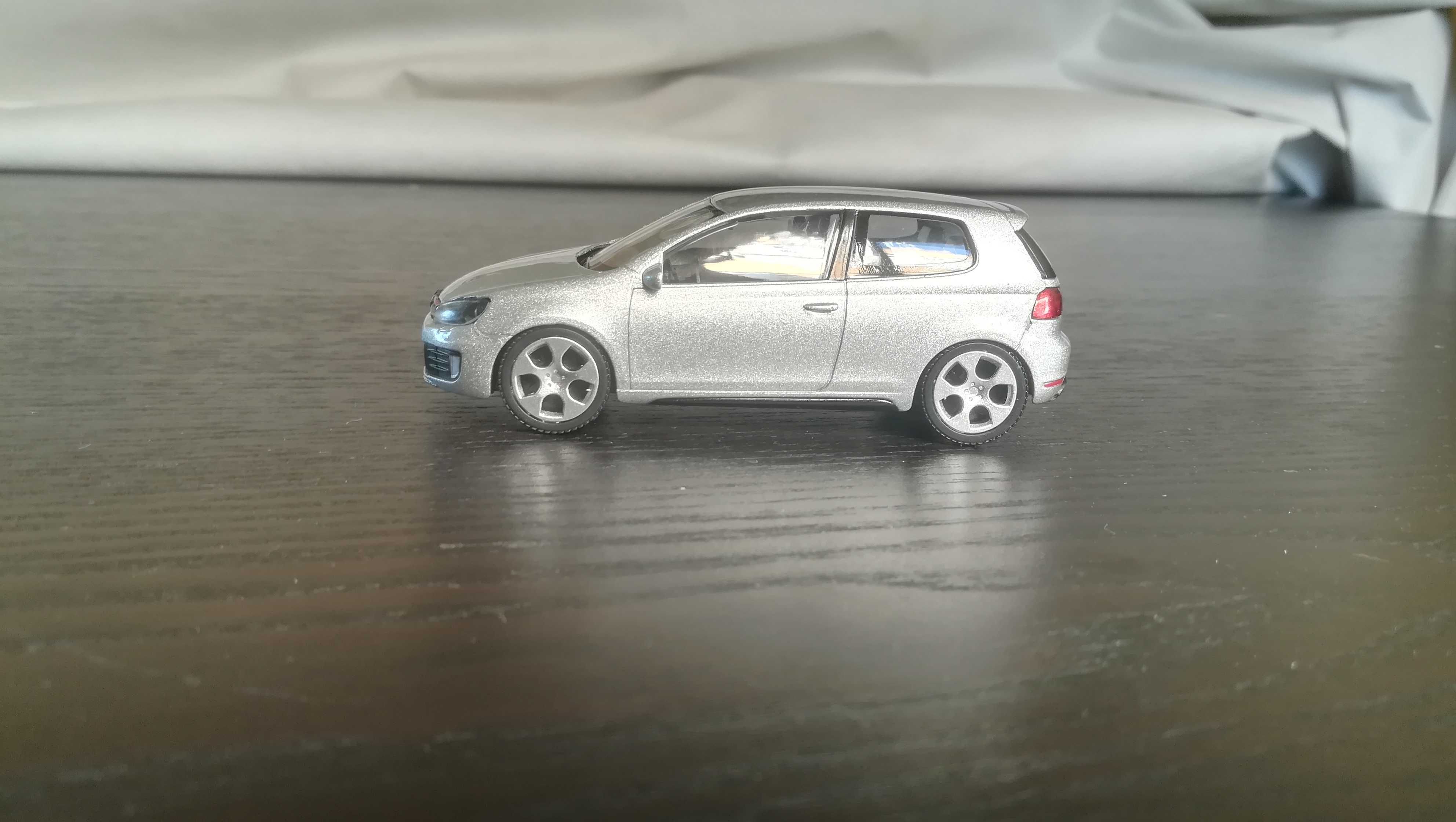 VW GOLF GTi 1/43 die-cast