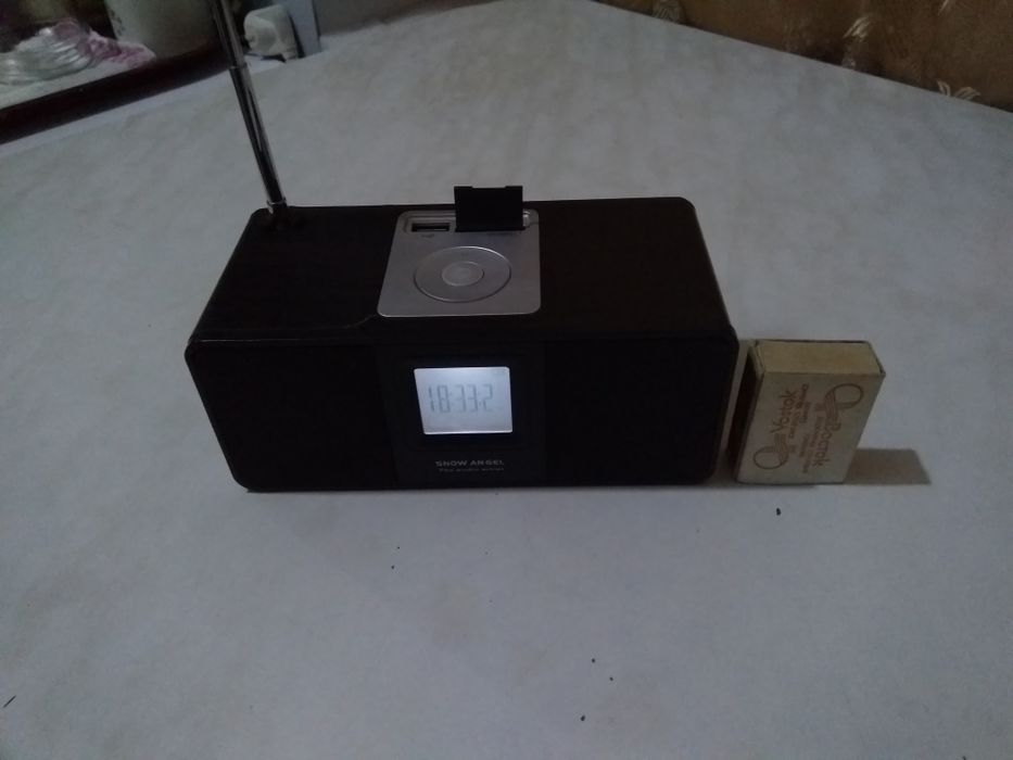 ДВД -плеер новый -портативный Европа