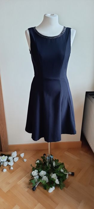 Klasyczna granatowa sukienka Reserved | rozmiar 34 | elegancka