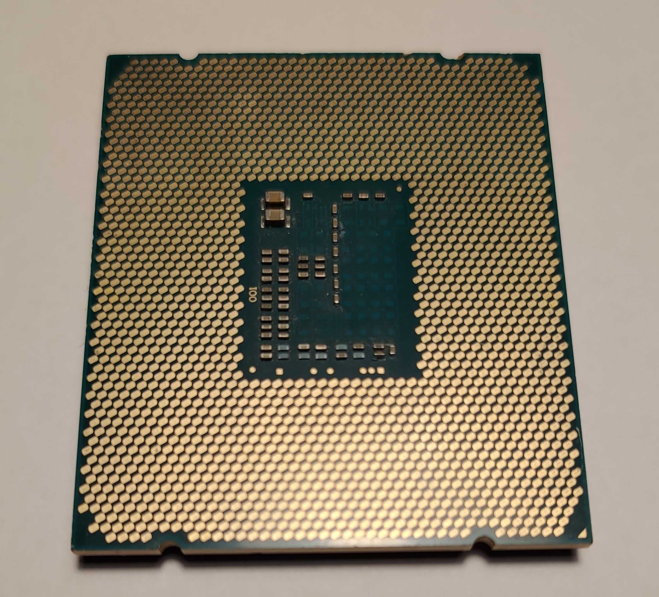 Procesor Intel Xeon E5 -1620 V3 SR20P - LGA2011-3