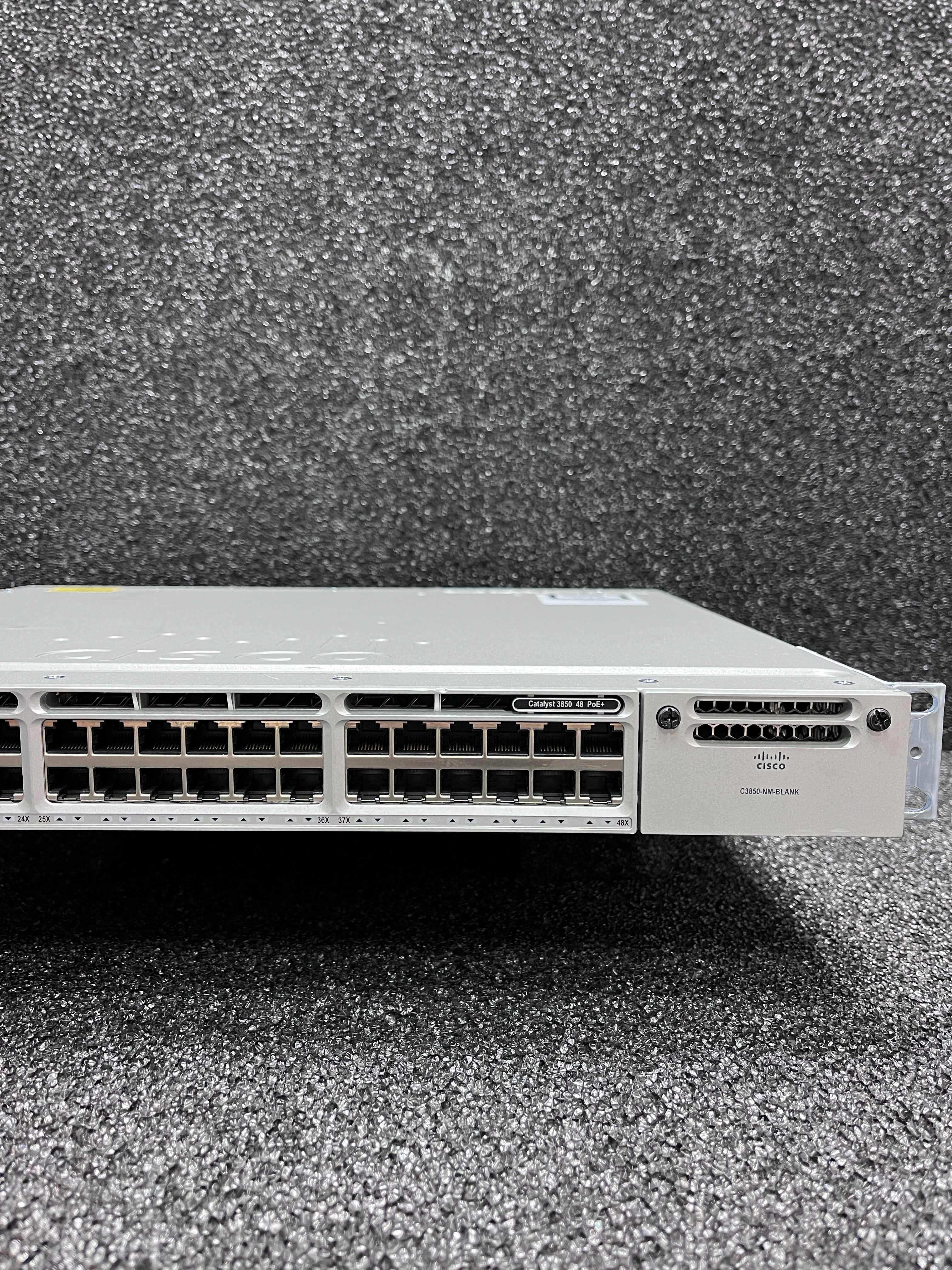 Гігабітний комутатор Cisco WS-C3850-48P-E - Юнісфера