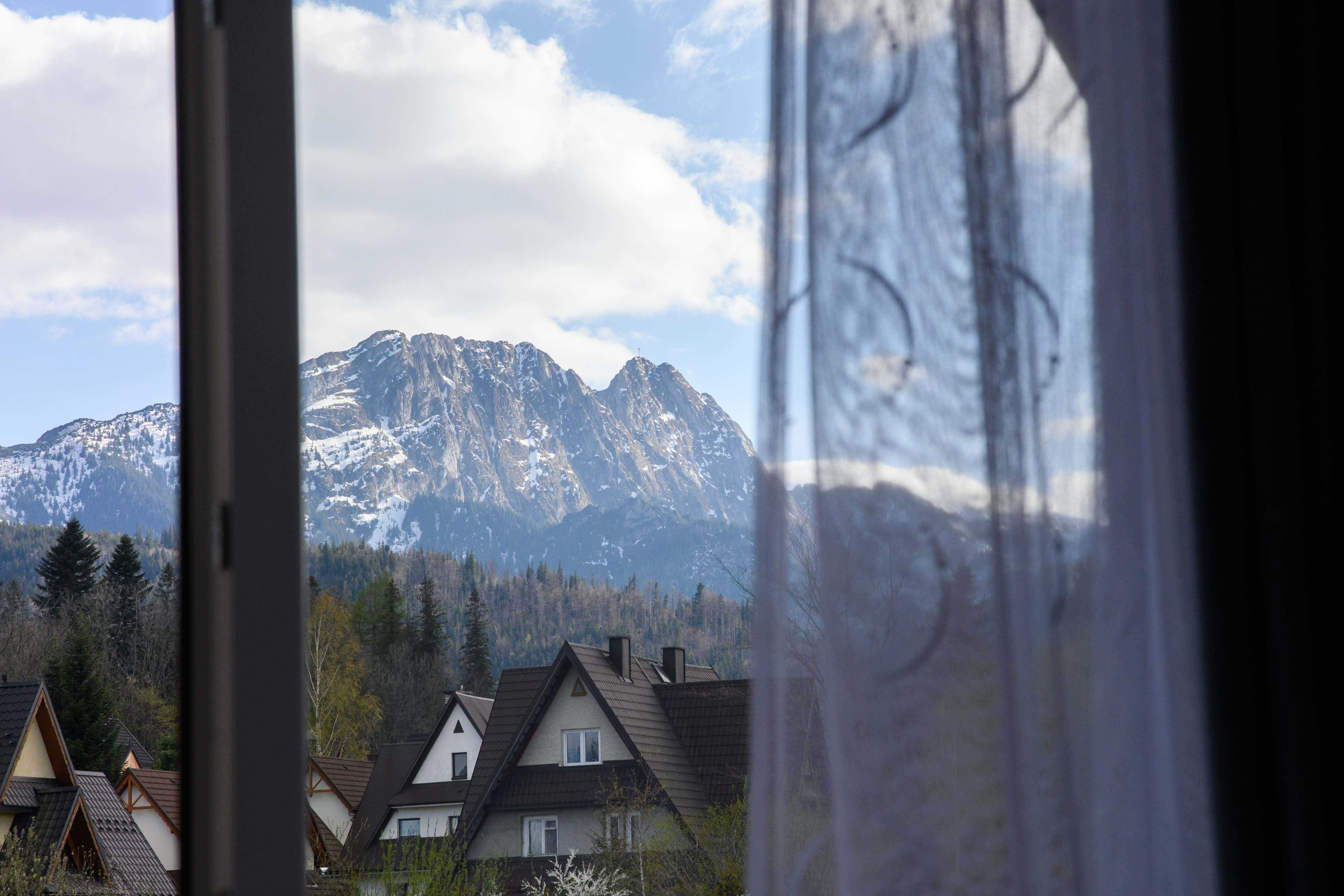 Pokoje gościnne  apartamenty  z aneksem kuchennymZakopane nocleg widok