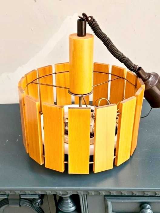 Candeeiro suspenso minimalista