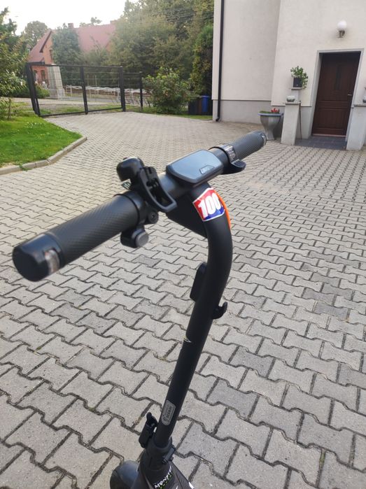 Hulajnoga segway ninebot e2 pro