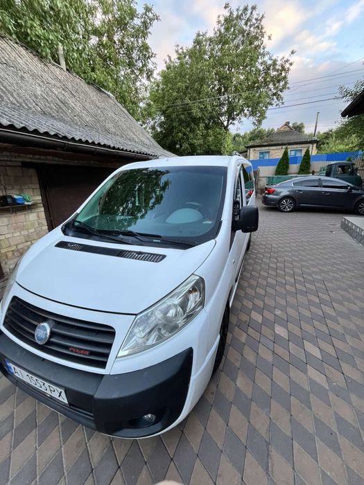 Продам власне авто у гарному стані